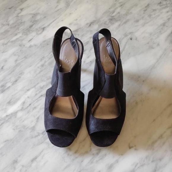 [LIKE 🆕] IMPO Stretch: Black Heels - Picture 2 of 5